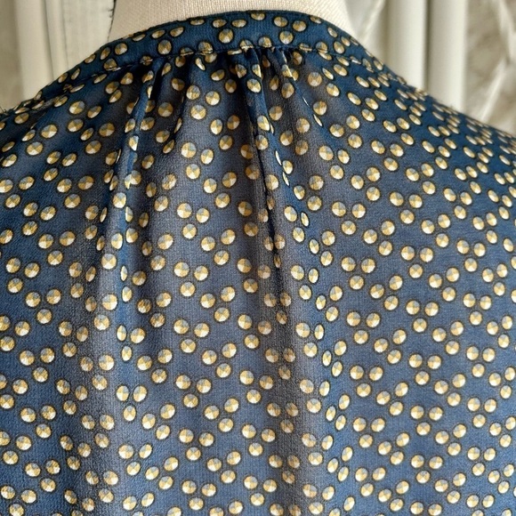 Zara TRF Blouse Pleat Front Dark Blue Yellow Polka Dot Sheer Airy size Large - Picture 10 of 16